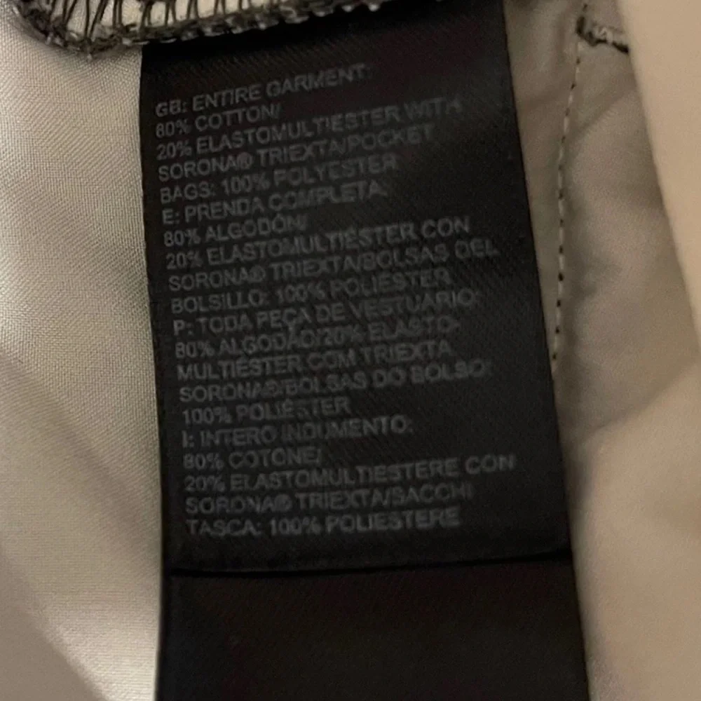 Men's The North Face Hommes Shorts Dark Gray Size 34 & 10" Inseam - Picture 4 of 10